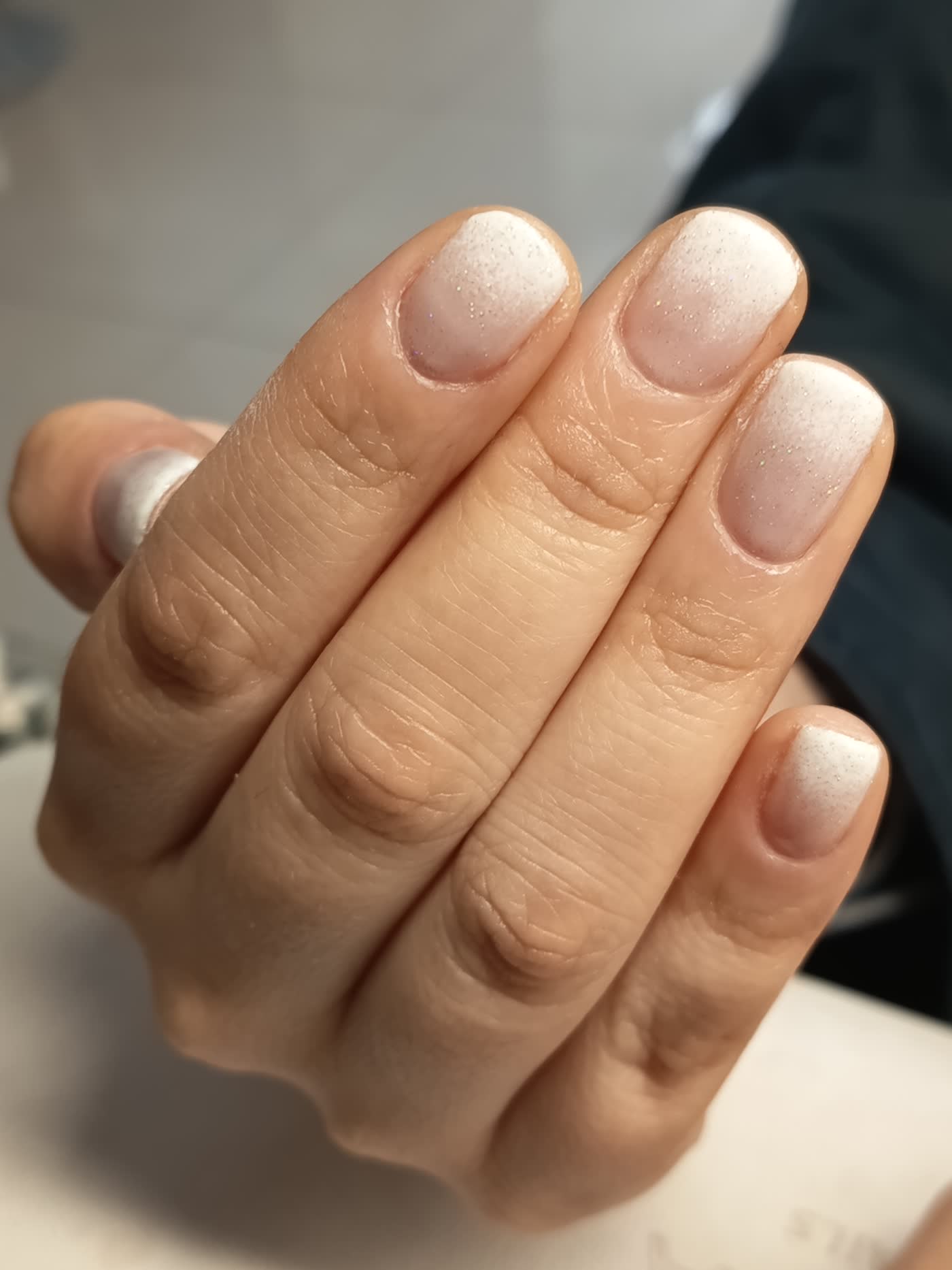 Rubber natural — manicure realizada en El Salón de las Uñas, Ñuñoa